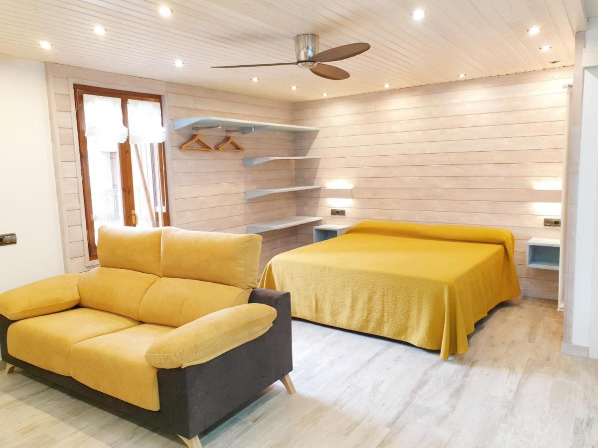 Apartamentos Casa Patro Tramacastilla de Tena Zewnętrze zdjęcie